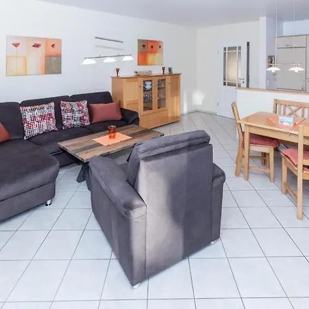 Steinmarner Stadtvilla, App 8 Apartment